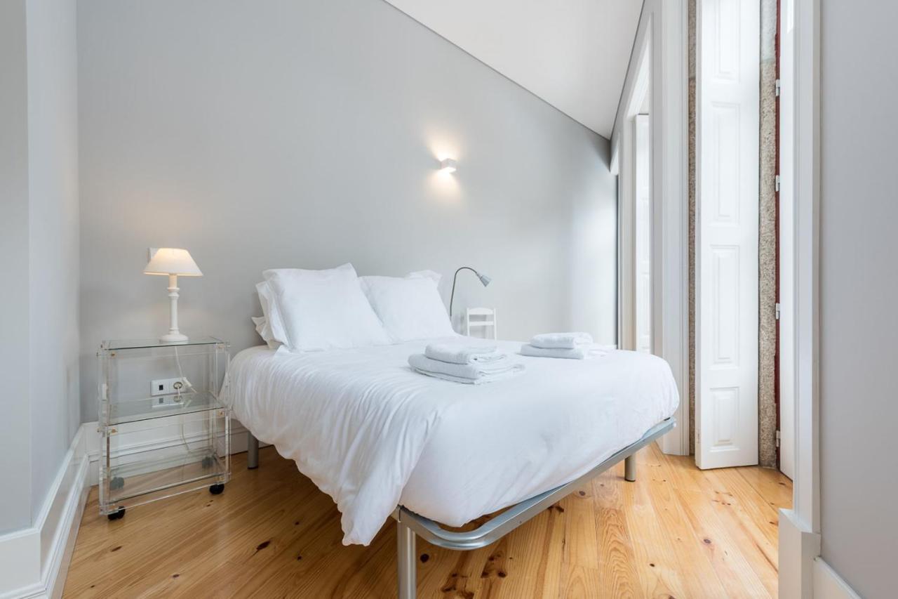 Lovelystay - Porto Windows With Ac By Central Station Esterno foto