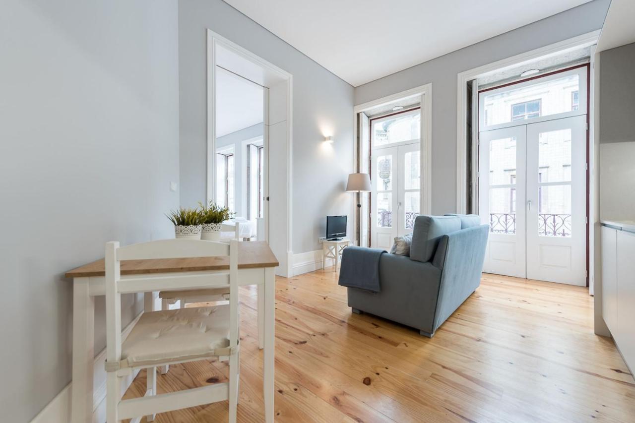 Lovelystay - Porto Windows With Ac By Central Station Esterno foto