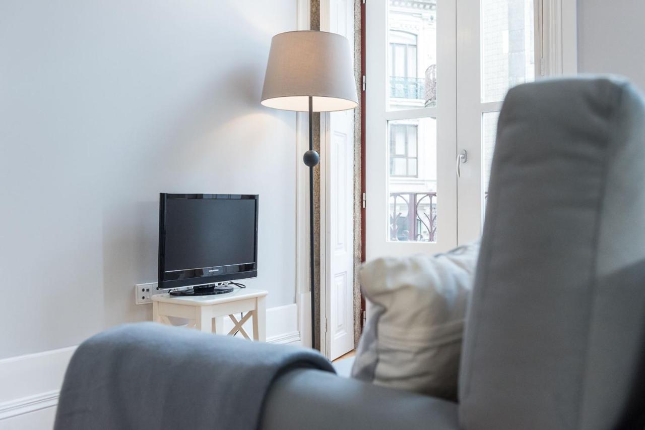 Lovelystay - Porto Windows With Ac By Central Station Esterno foto